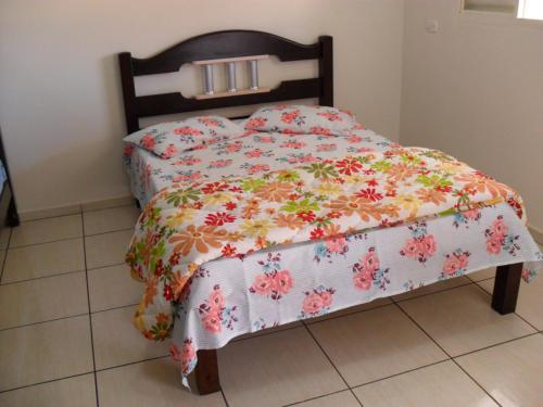 1 double bed, 4 bunk beds