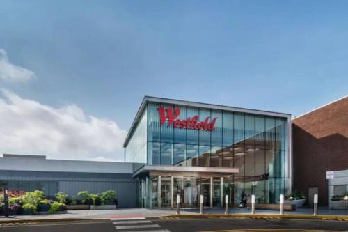 American Dream 10 mins away! Airport 20mins away in แฮสบรอคไฮทส์ (NJ)