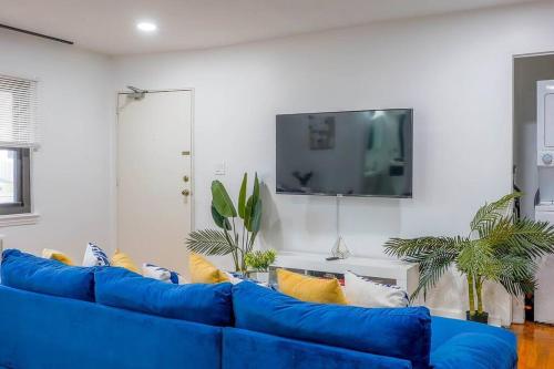 American Dream 10 mins away! Airport 20mins away in แฮสบรอคไฮทส์ (NJ)