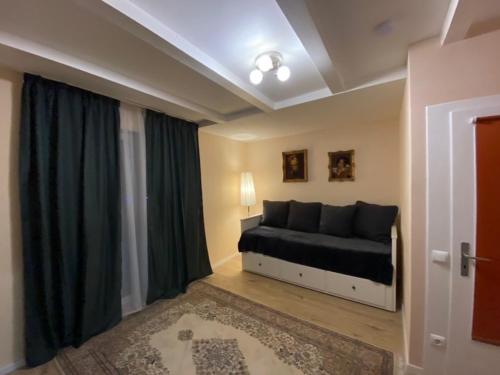 2 Zi Ferienwohnung mit schöner Aussicht und mit Balkon bis zu 5 Personen in Loßburg, Schwarzwald in Loßburg, Deutschland