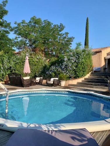 Nice 120 M Cosy With Garden Terrace And Paillote - Location saisonnière - Bandol