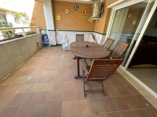 Estepona BEACH SUITES. PLAYA (EDF. CENTROMAR)