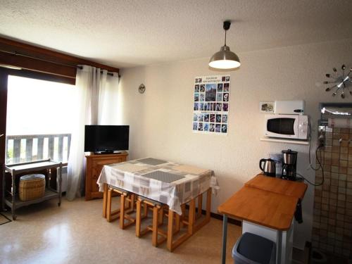 Appartement Auris, 1 pièce, 4 personnes - FR-1-297-282 Auris-en-Oisans