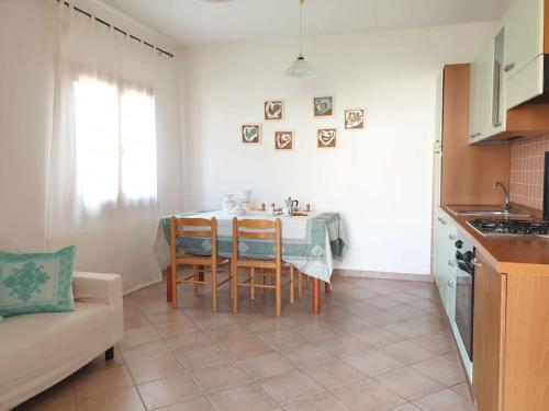  comfortable appartment close to the beach in Isola Rossa