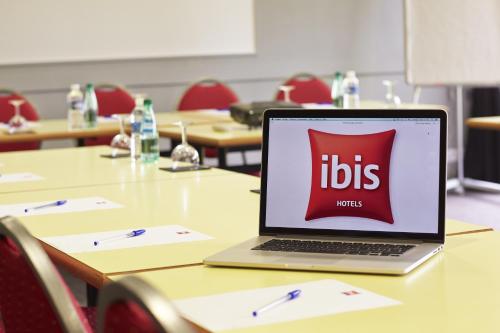 Ibis Auray