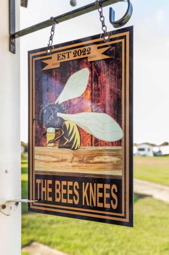 The Bee's Knees