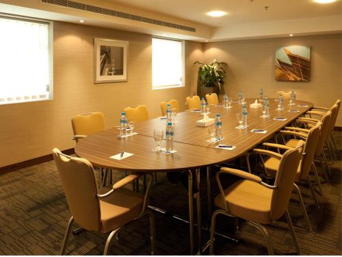 Citymax Sharjah Hotel - Business center