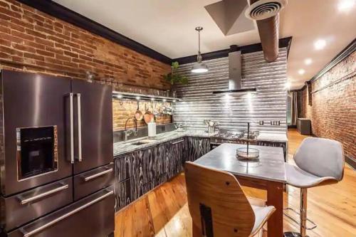 Luxury 2 BR 2 Bath Downtown Paducah Condo in Paducah, USA