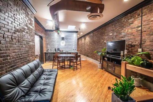 Luxury 2 BR 2 Bath Downtown Paducah Condo in Paducah, USA