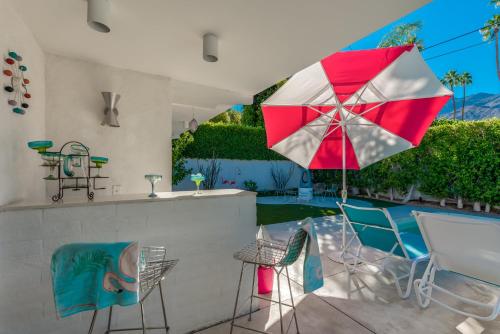 Private Mid Century Modern Architectural Home in Palm Springs, USA