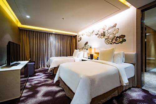 Four Seasons Hotel Shenzhen