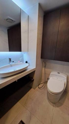 Aston Apartment Batam Floor 21