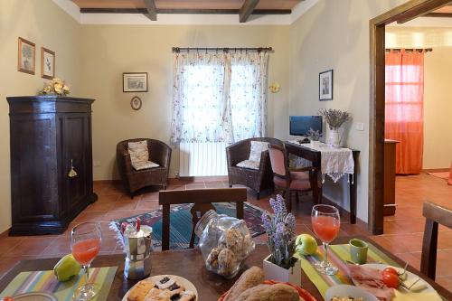 One-Bedroom Apartment (2 Adults)