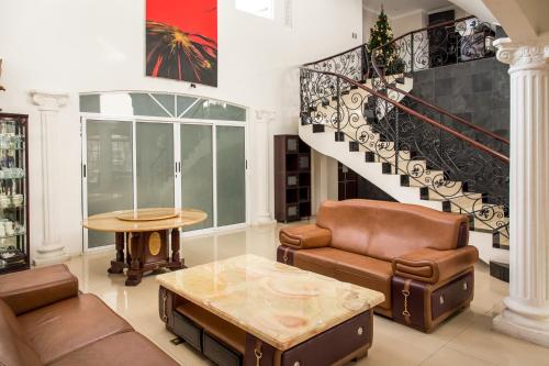 Shared lounge/TV area, Alameda Cariari Boutique Hotel in Heredia