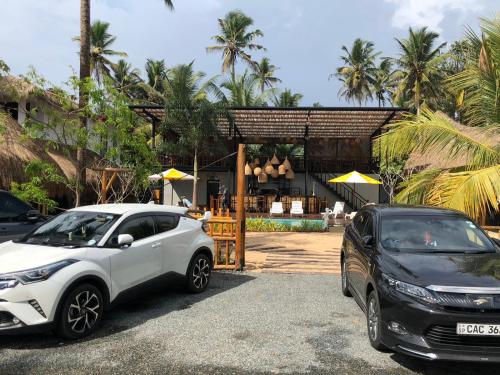 Shima Guni Beach Club Hotel in Matara