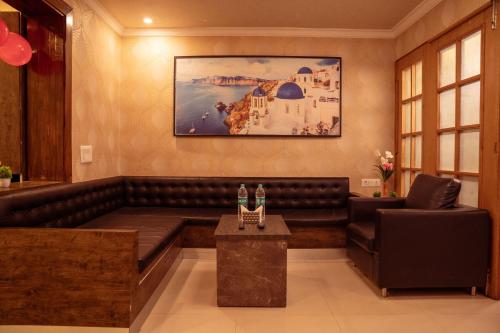 Facilities, SEASONS SUITES (J.P. NAGAR) near Bannerghatta National Park