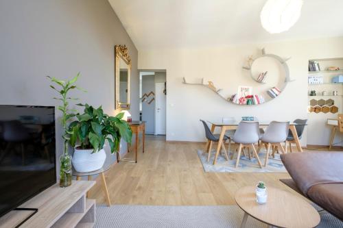 Charmant Appartement 1 chambre avec balcon proximité Cinquantenaire, Brussels (photo 10)