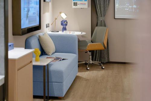 2 double beds