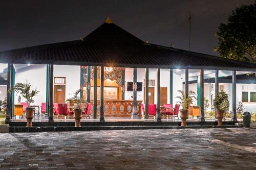 Lobby, Royal Brongto Hotel near Taman Sari Water Castle