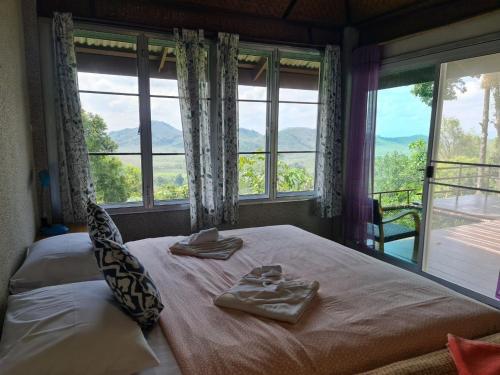 Chestnut Hill Eco Resort in Phatong