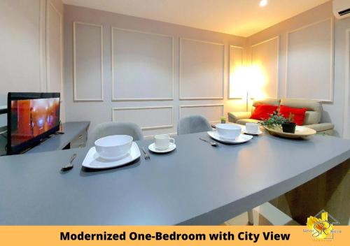 One-Bedroom Suite image 4