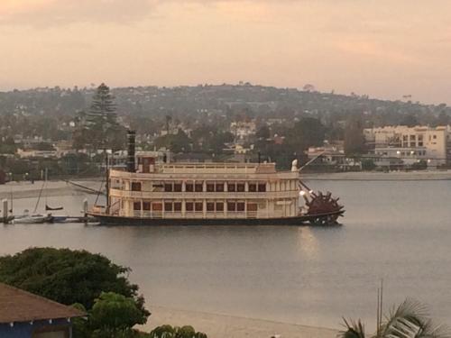 Mission Bay HideawaySparkling New & Full of AmenitiesThe Best in Mission Beach - image 11