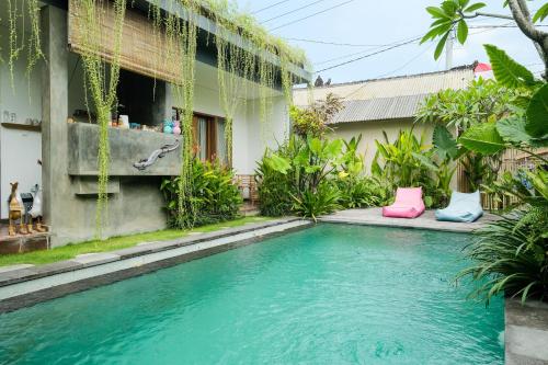 The Kumpi Bali by The Lavana, بالي