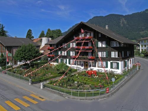 Entrance, Hotel Chalet Swiss in Interlaken