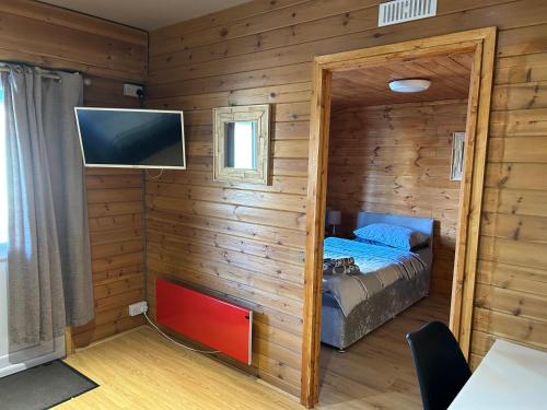 Southernwood - Garden Lodge 3 in Didcot