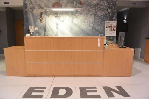 Фойє, Hotel Eden in Rzgów