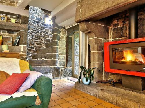 Stone House in Huelgoat, Brittany, Huelgoat (Foto 6)