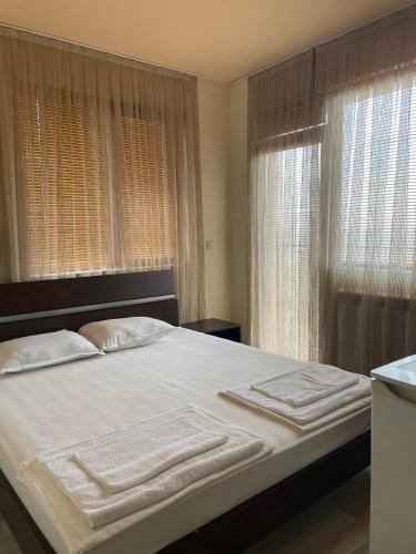 Hotel Bavaria - image 6