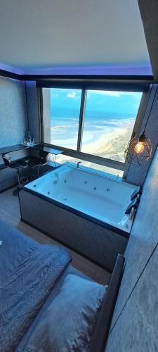 מלון כרמל/מגדל C - Jerusalem