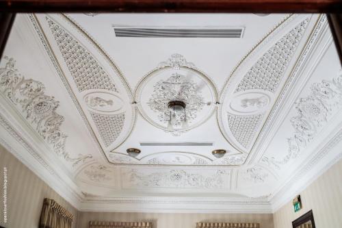 Hotel Quinta das Lagrimas - Small Luxury Hotels - image 12