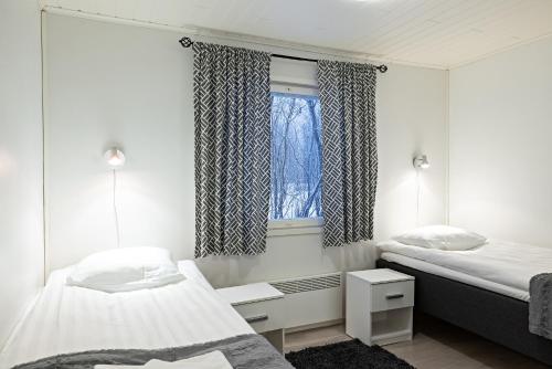 Arctic River Resort Room Type - Three-Bedroom Cottage