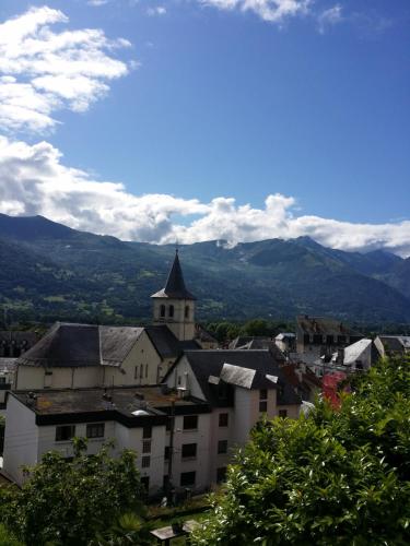 Appartement avec vue imprenable sur la montagne - Location saisonnière - Argelès-Gazost