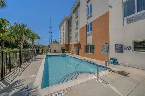 Candlewood Suites - Panama City Beach Pier Park, an IHG Hotel