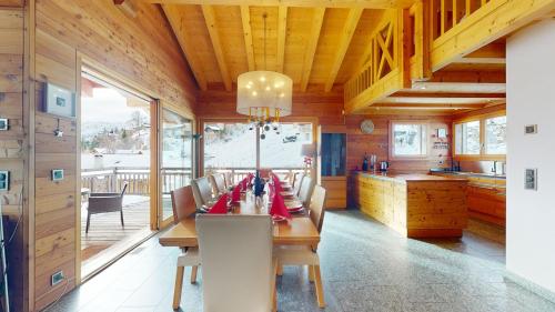 Etoiles des Neiges LUXE & JACUZZI chalet 12 pers - image 11