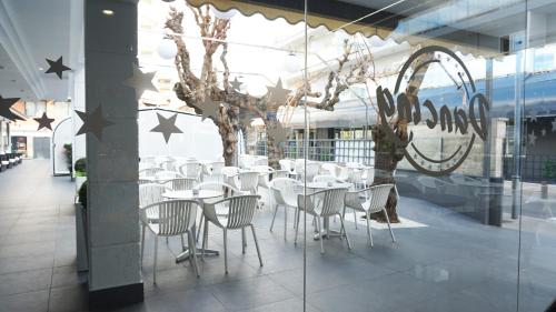 Hotel Maria del Mar - image 13