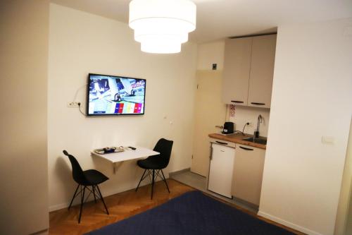 Room Nada, Split (photo 10)