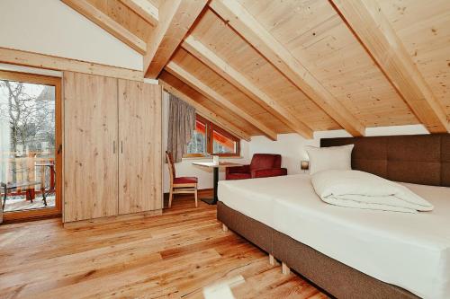 Landhotel Berger – Ainring, ID