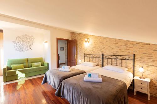 Casa Rural Zelaieta BerriBi in Itziar