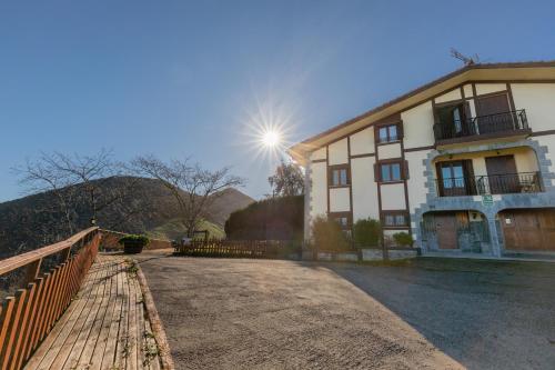 Casa Rural Zelaieta BerriBi in Itziar