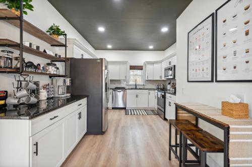Konyha, Cottage on Main in Lansdale (PA)