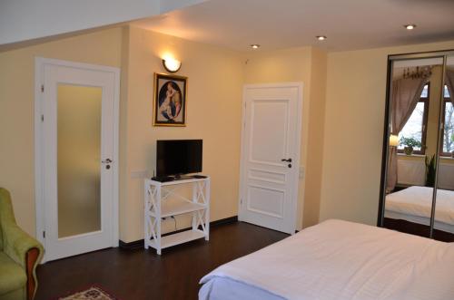 Superior Double or Twin Room with City View