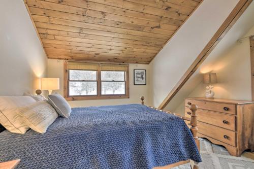 Secluded Upscale Cabin - Near Jay Peak Resort - image 9