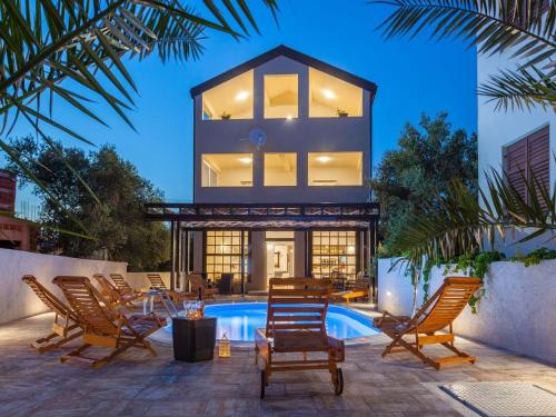 MY DALMATIA - Seaside villa Marin with private heated pool