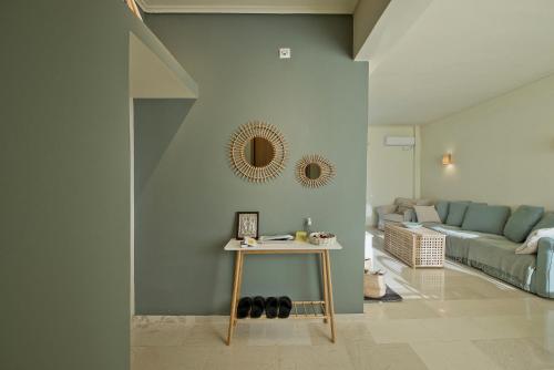 LucyZen! Stylish Apt, Athenian Riviera, near beach, Athens (photo 5)
