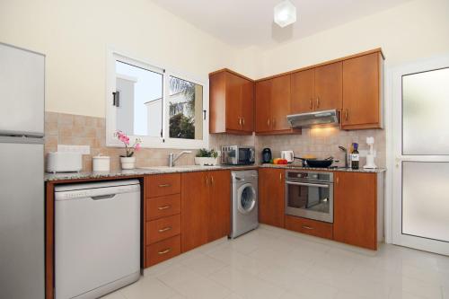 Holiday Home image 10
