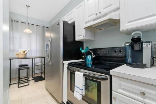 Collier Condo #202 - image 13